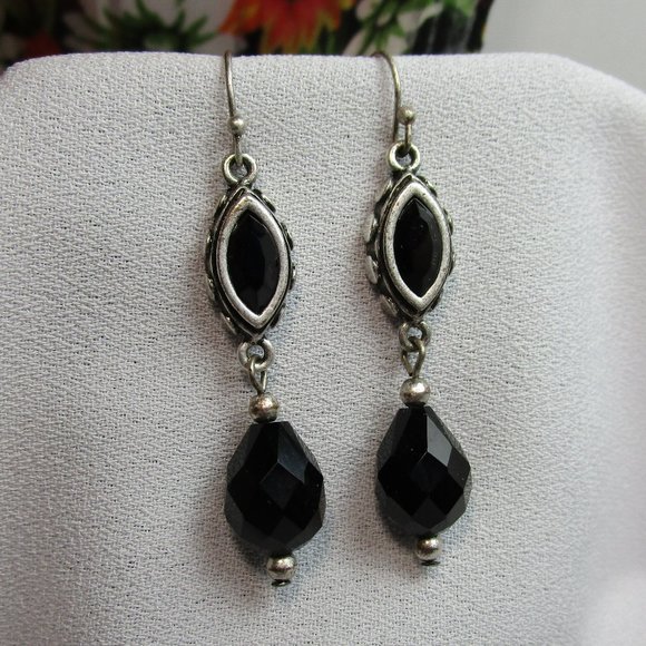 Vintage Jewelry - Vintage Black Faceted Bead Dangle Earrings